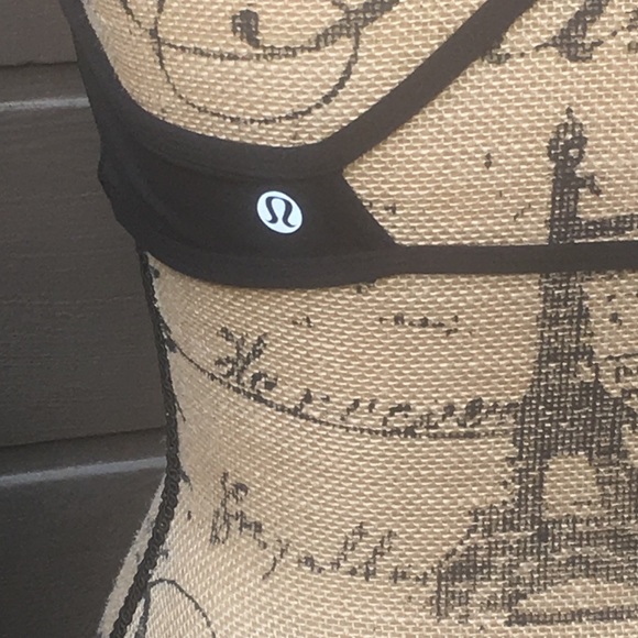 Lululemon🆕Bra - Picture 5 of 7